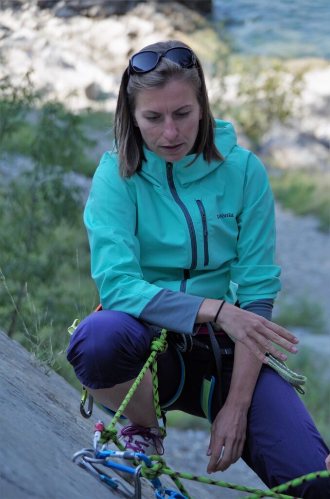 Przypomnienie zasad wspinania w rejonie Corno di Bo nad jeziorem Garda