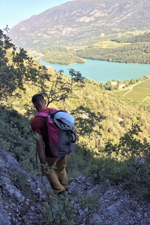 Zejście po skończonej drodze wspinaczkowej