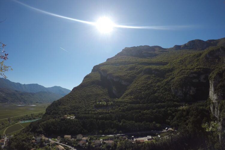 Widok na okolicę ze ściany Piccolo Dain