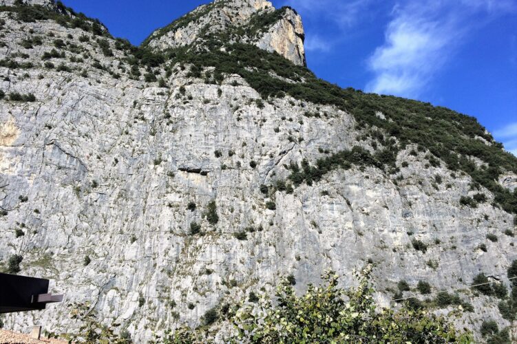 Widok na ścianę Piccolo Dain