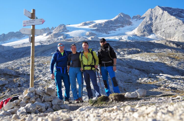Pamiątkowe zdjęcie na przełęczy Forcella Col del Bous 2438 m