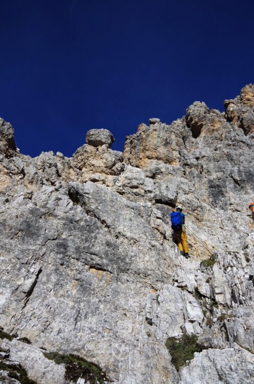 Szybko zdobywamy wysokosć na feracie Start ferraty Giuseppe Di Olivieri (Punta Anna) jest bardzo przyjemny
