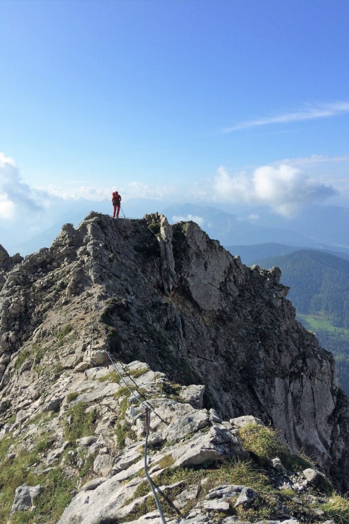 Grań tuż przed wierzchołkiem Mitterstein, Dachstein