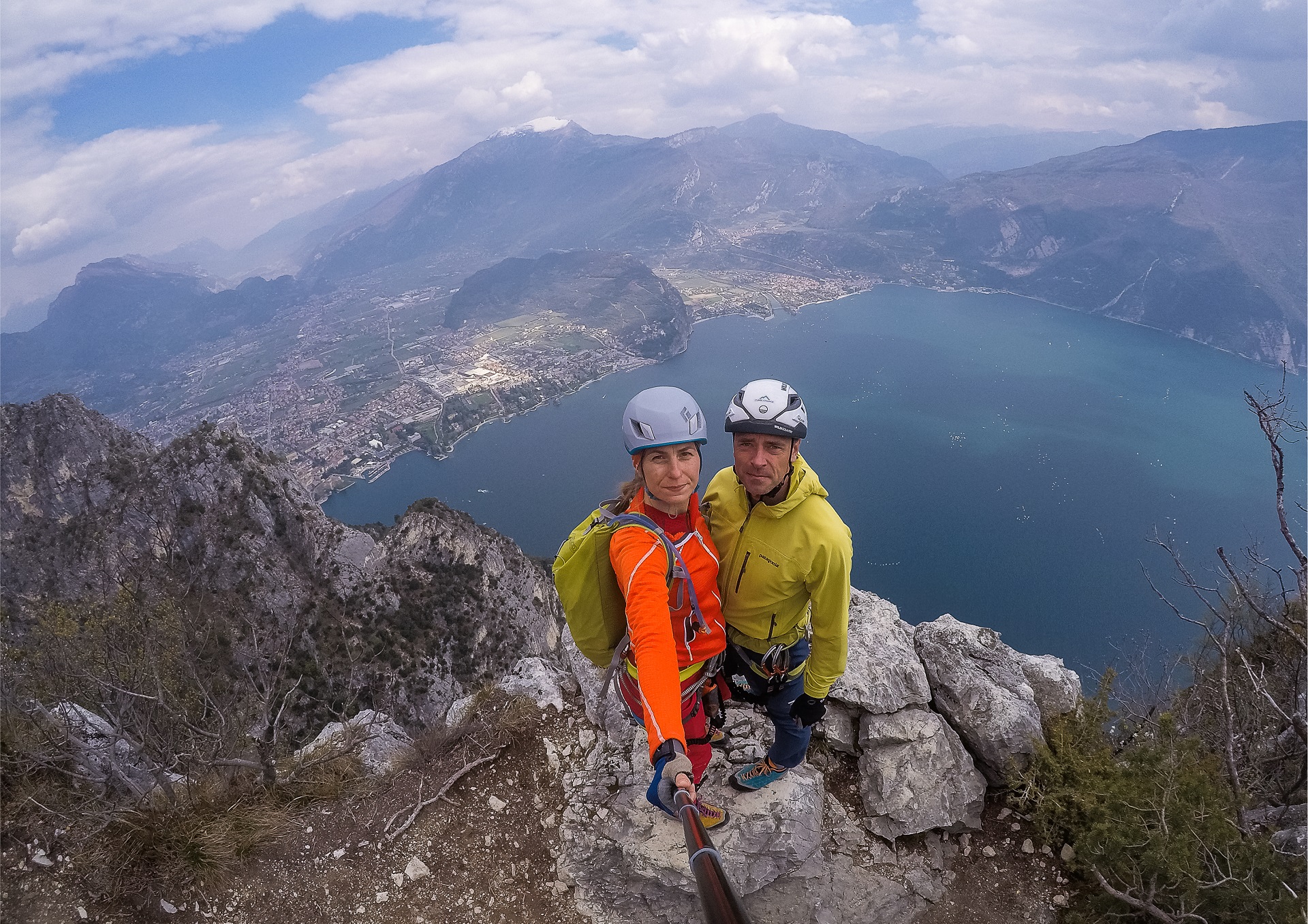 Wycieczkę na Cimę Rocca można połączyć ze zdobyciem Cimy Capi - tutaj zdjęcie z Cimy Capi