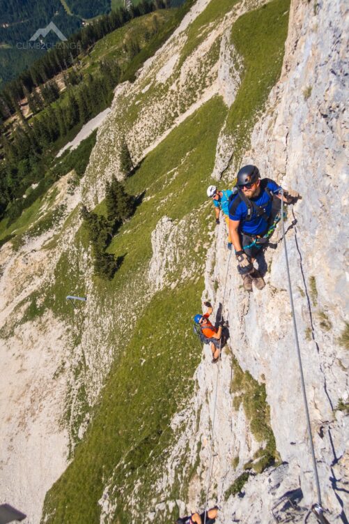 Przed trawersem za C/D, ferrata Sisi