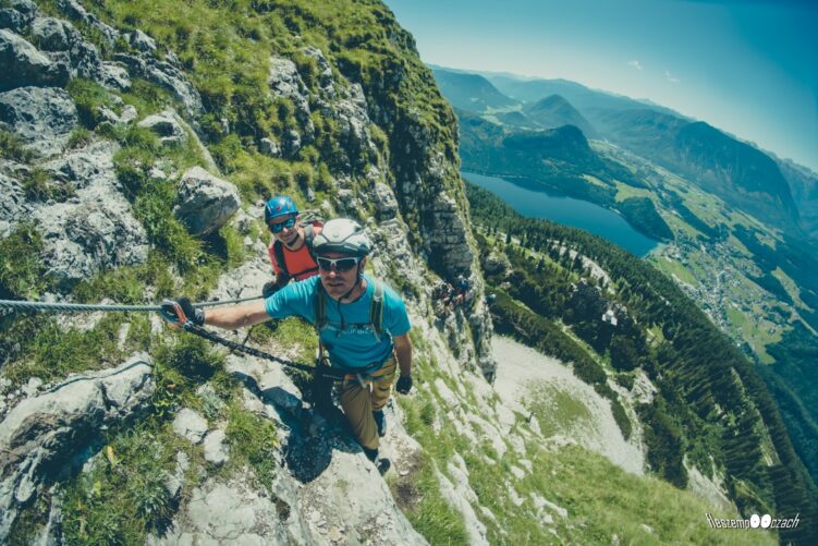 Łatwy, widokowy trawers na ferracie Sisi,fot: fleszempooczach.p
