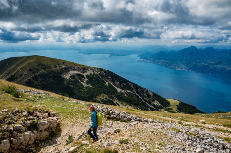 Trekking na Monte Telegrafo w rejonie jeziora Garda